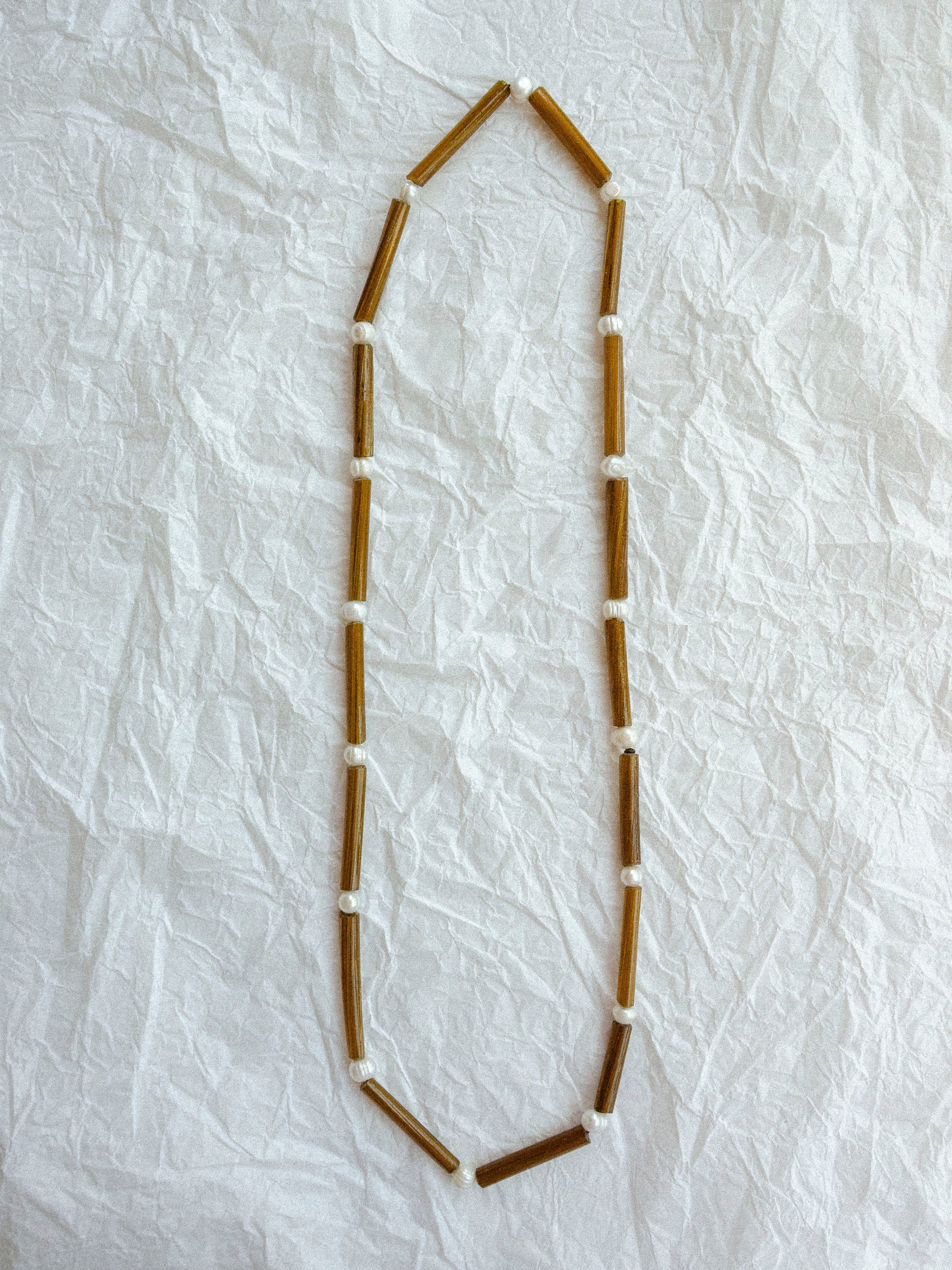 Collar 006 [Vidrio y perla]